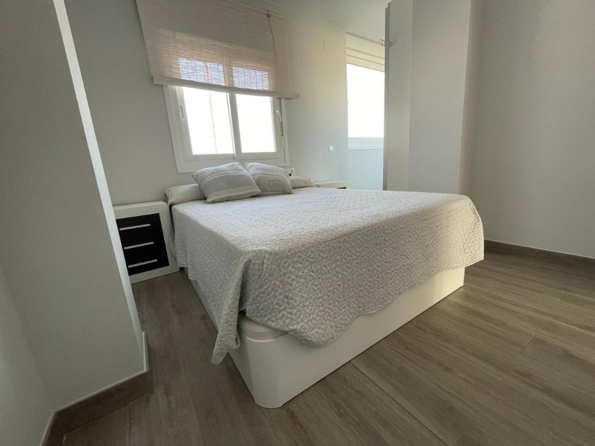 Apartamento Luxury Attics Avenida Italia Parking Incluido Huelva Exterior foto