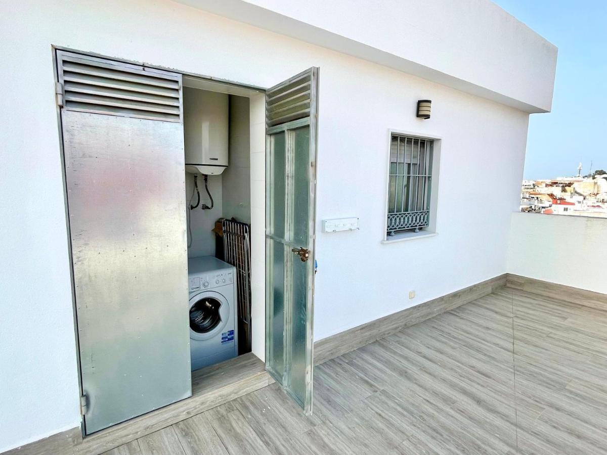 Apartamento Luxury Attics Avenida Italia Parking Incluido Huelva Exterior foto