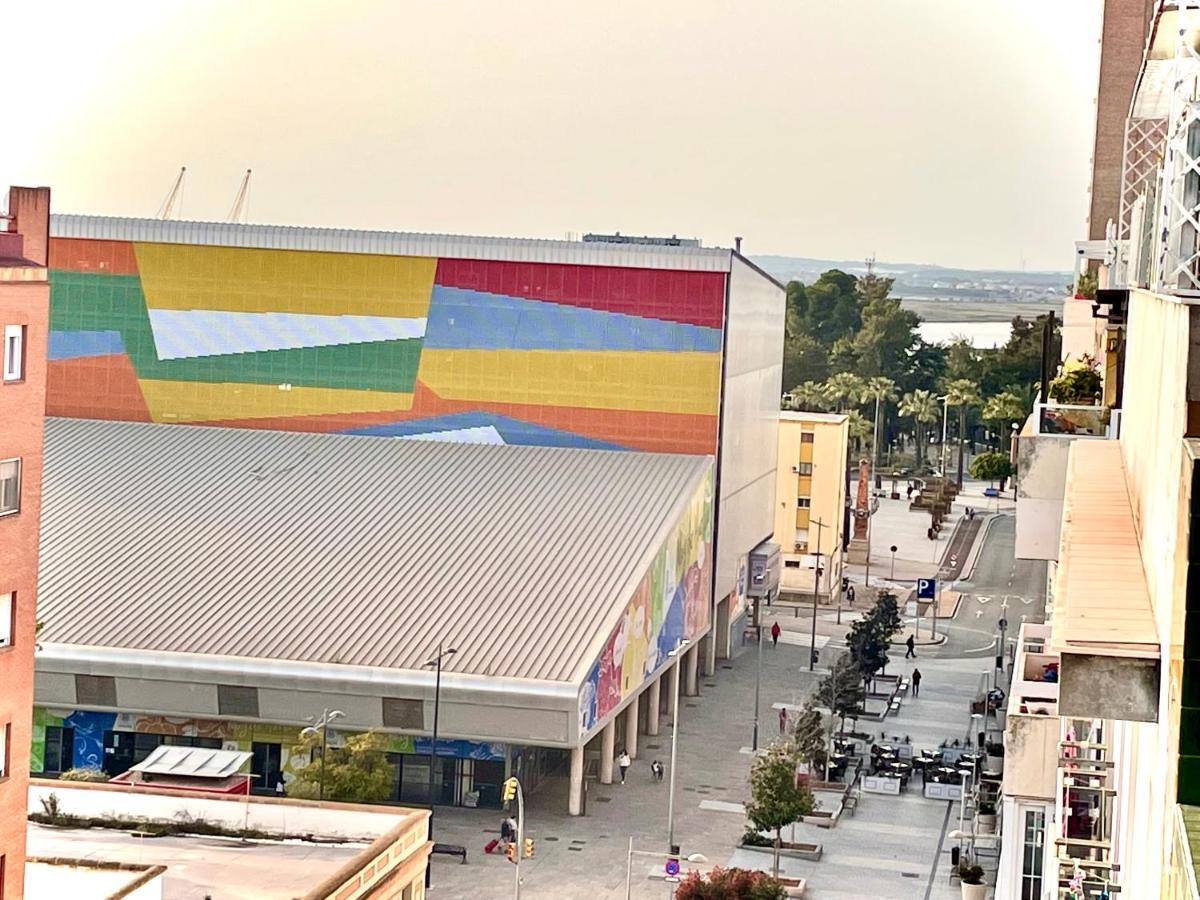 Apartamento Luxury Attics Avenida Italia Parking Incluido Huelva Exterior foto