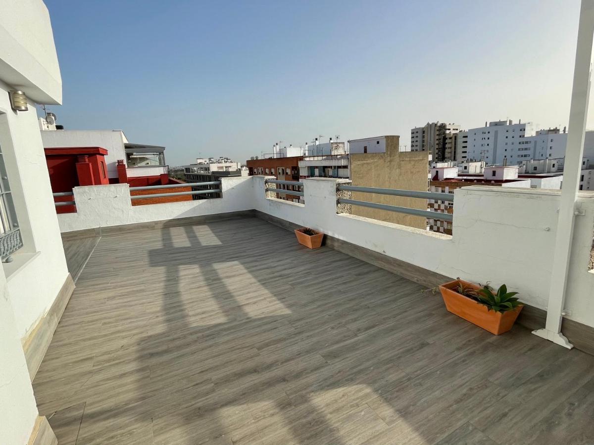 Apartamento Luxury Attics Avenida Italia Parking Incluido Huelva Exterior foto